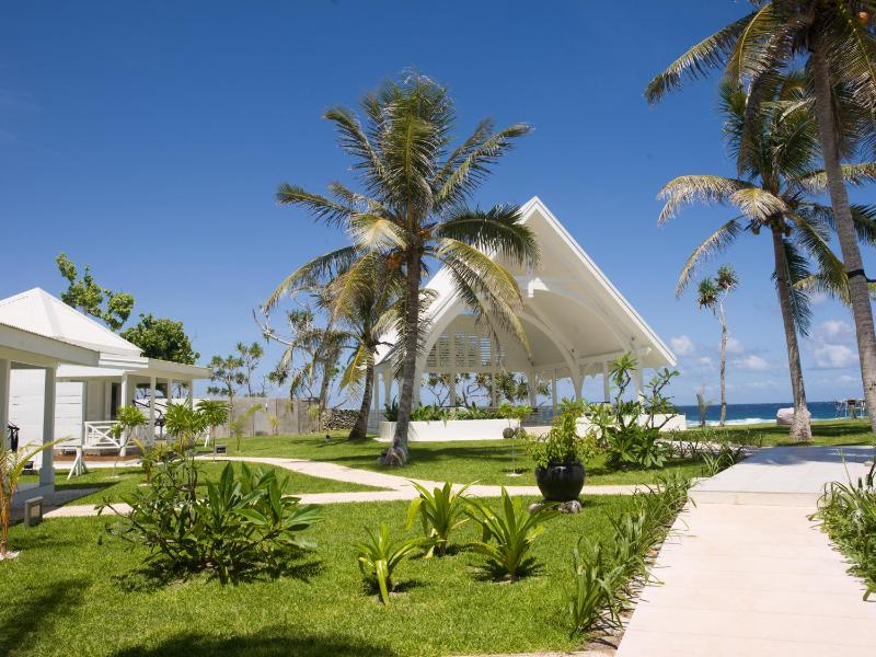 Tamanu on the Beach - image 12