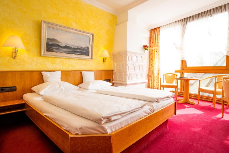 Superior Double Room image 2