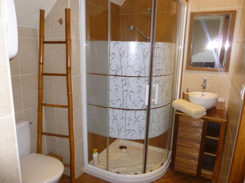 Double Room with Private Bathroom image 4