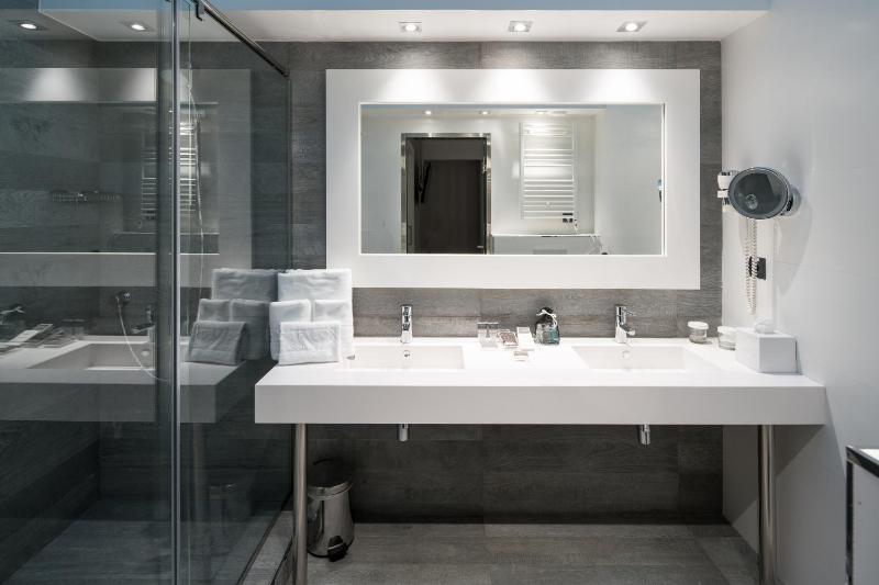 Junior Suite image 2