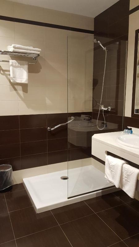 Superior Double or Twin Room image 3