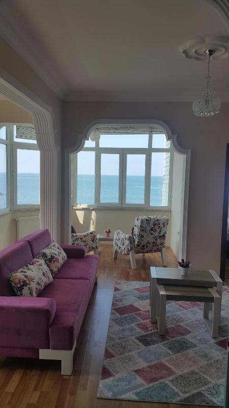 Apartment with Sea View image 2