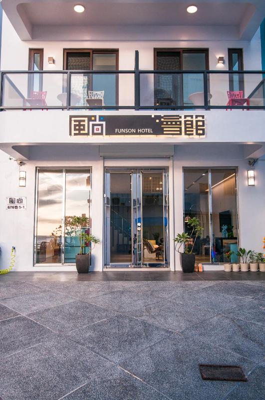 Funson Hotel - image 5