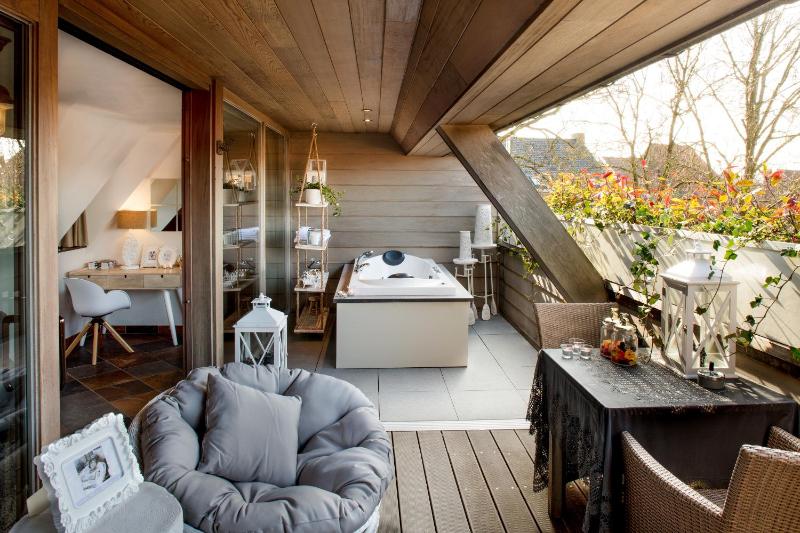 Junior Suite with Sauna image 2
