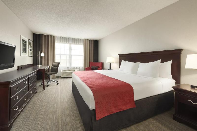 King Room image 2
