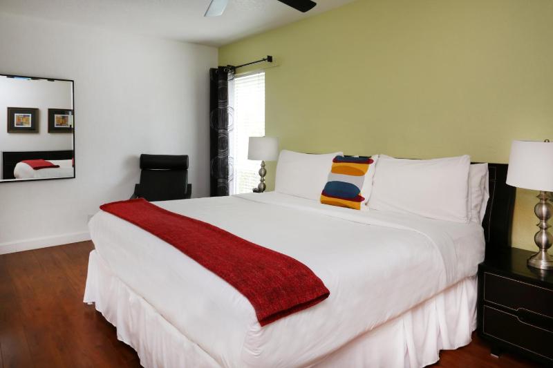 The Cabanas Guesthouse & Spa - Gay Resort catering to Gay Men - image 46
