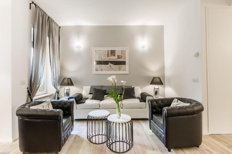 Three-Bedroom Apartment image 4