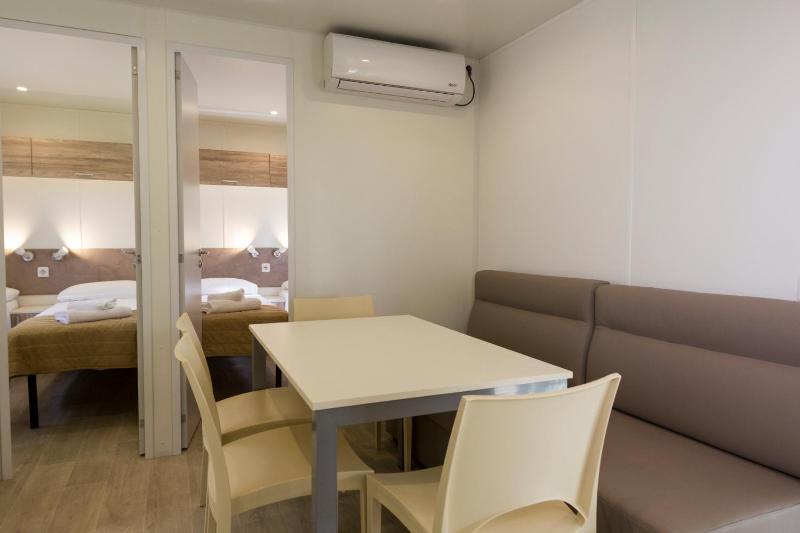 Mobile Home Prestige image 4