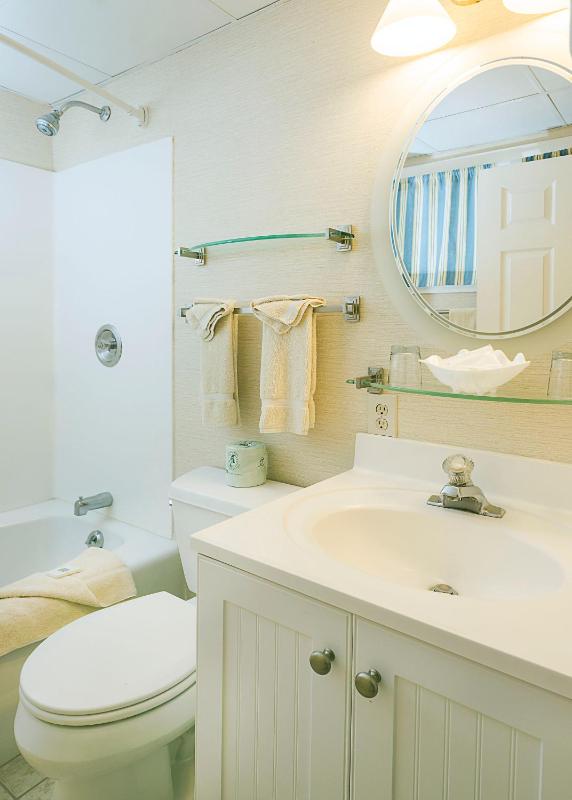 Superior Room with Balcony image 3
