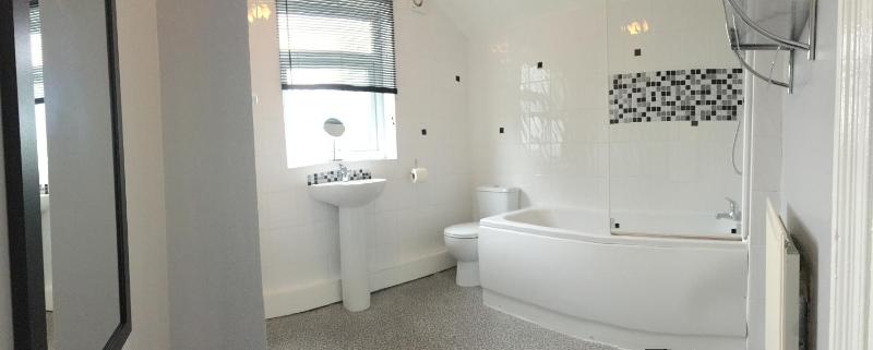 Two-Bedroom House image 1