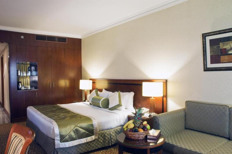 Executive Double or Twin Room image 4