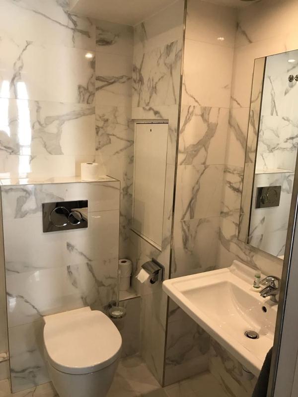  standard double Room with Shower or bath image 4