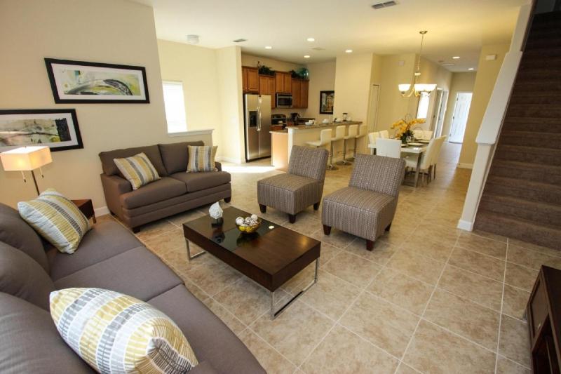 Five-Bedroom Apartment image 4