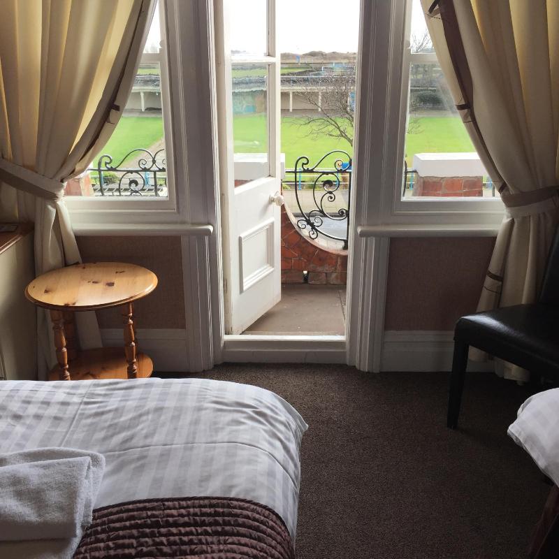 Woodthorpe Hotel - image 16