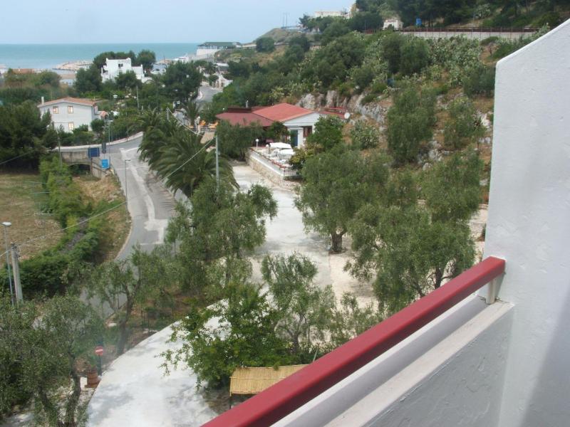 Double or Twin Room with Sea View image 4