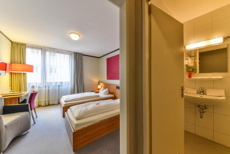 Hotel Fidelio - image 5