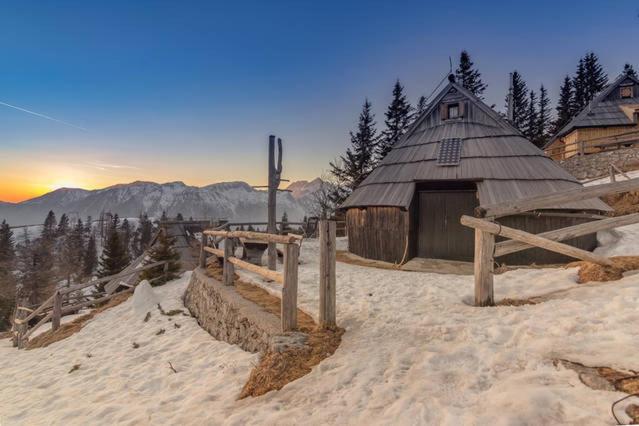 Chalet image 1