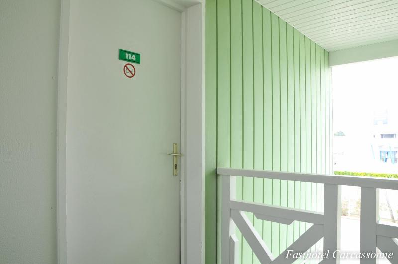 Fasthotel Carcassonne - image 7