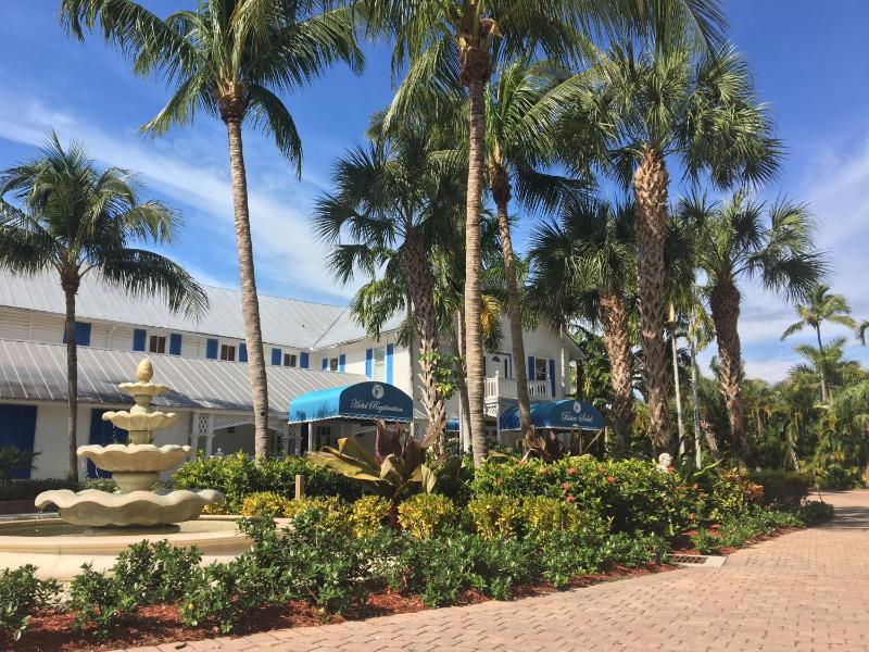 Olde Marco Inn & Suites - image 38