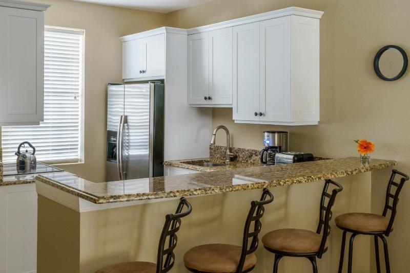 Deluxe Suite image 3