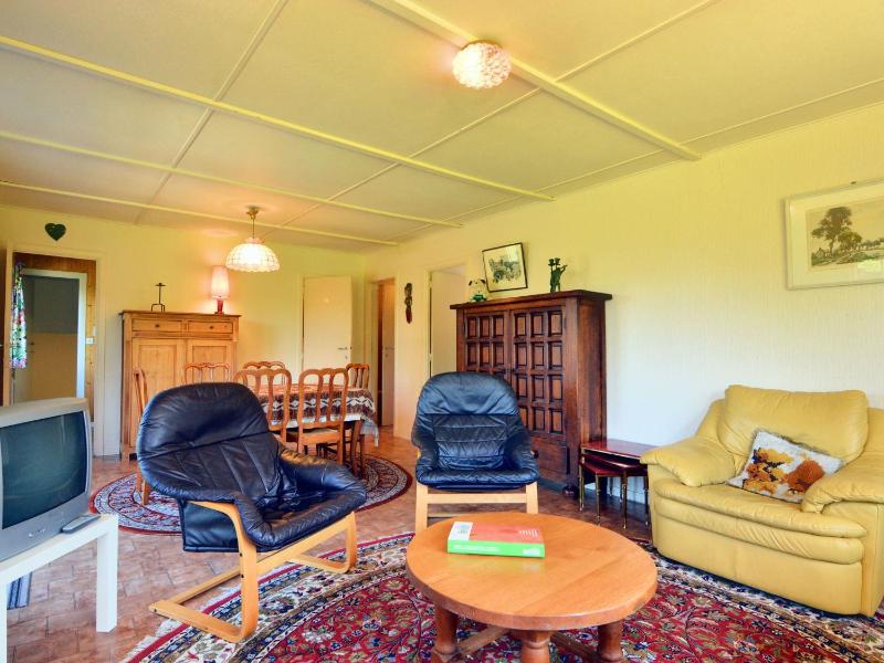 Three-Bedroom Chalet image 1