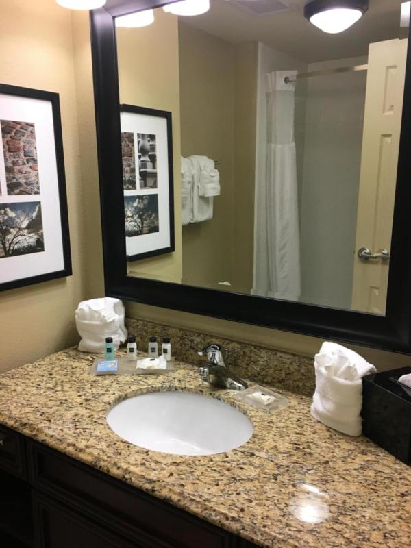One-Bedroom King Suite with Sofa Bed - Disability Access/Non-Smoking image 2