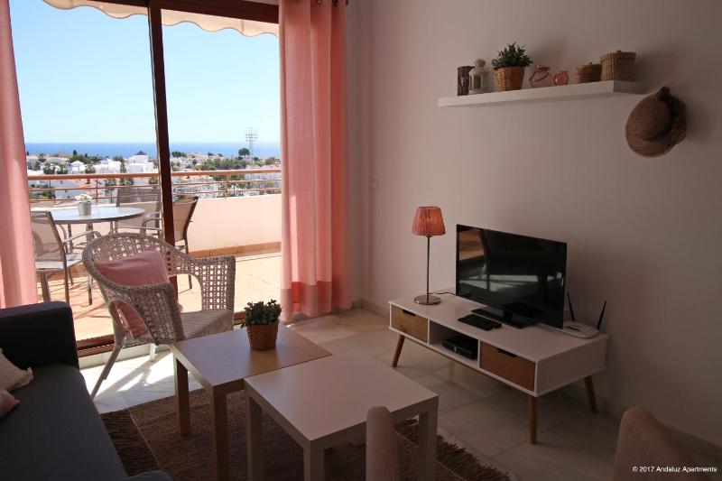 Apartment with Sea View image 2