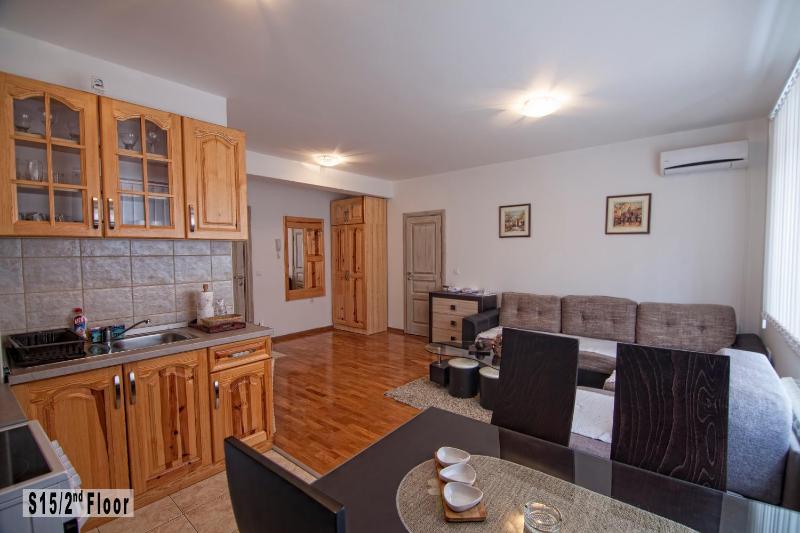 Apartment image 2
