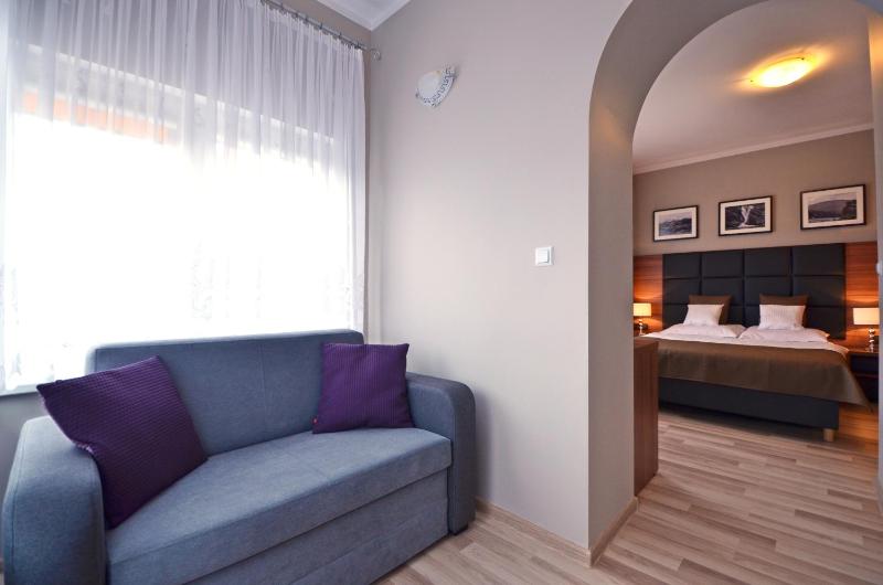 Double Room image 2