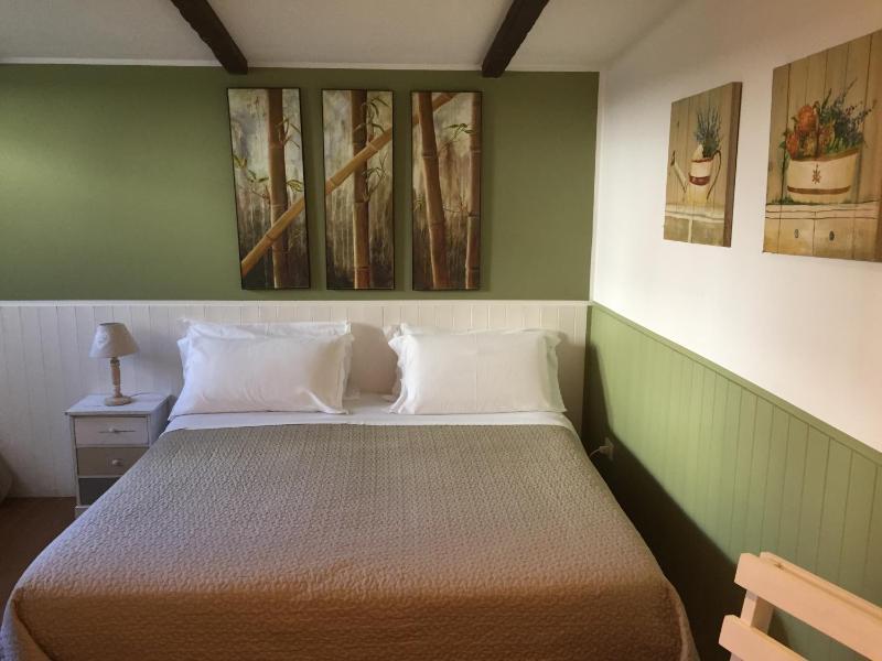 Triple Room image 3