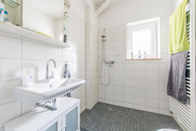 Apartment image 3
