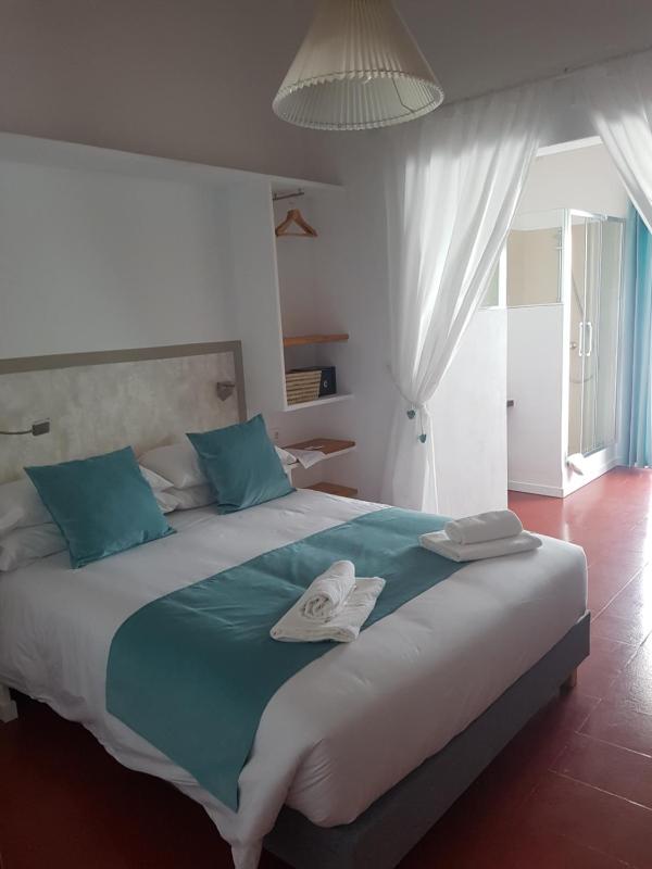 Superior Suite image 2