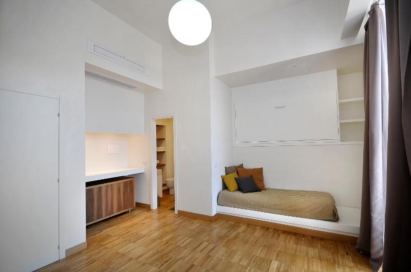 Superior Triple Room with Sea View image 3