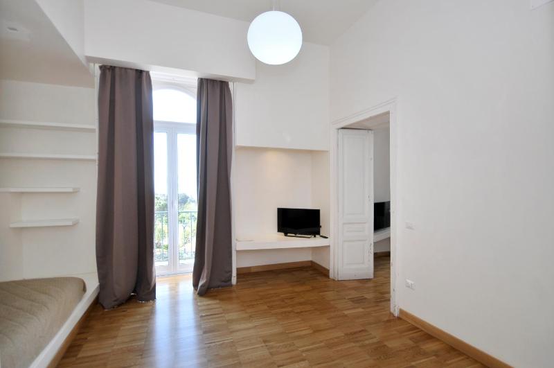 Superior Triple Room with Sea View image 2