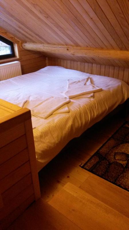 Quadruple Room with Mountain View image 3