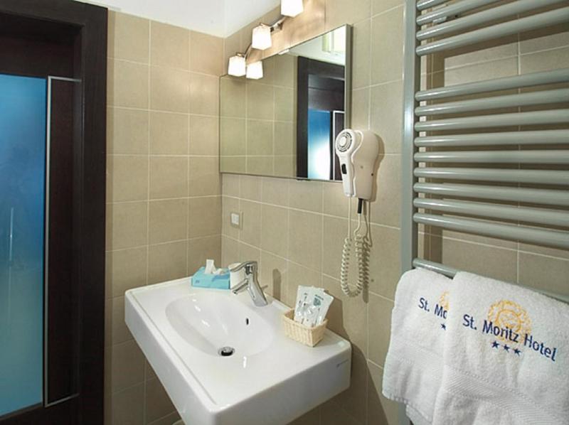 Superior Double or Twin Room image 2