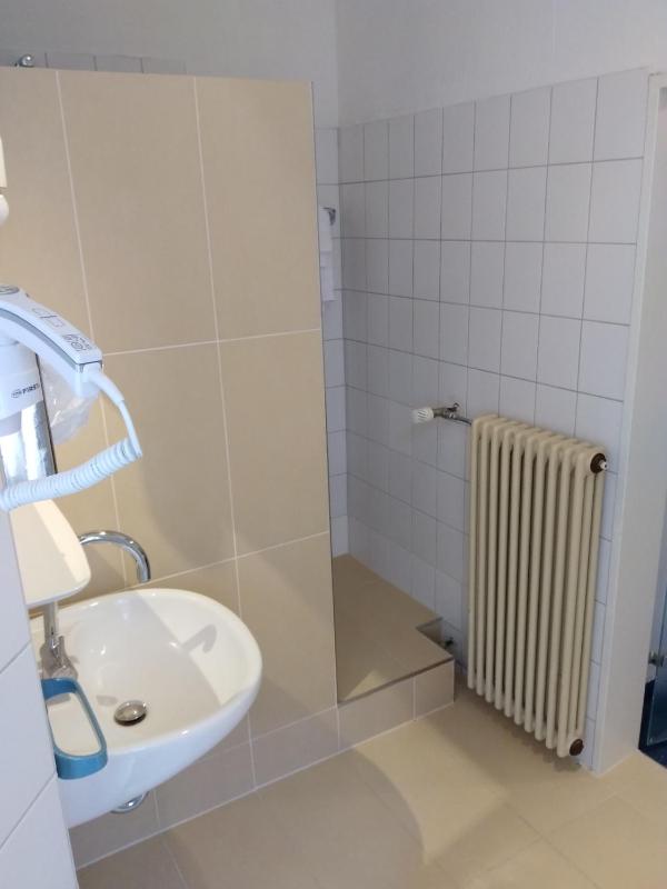 Double Room image 1