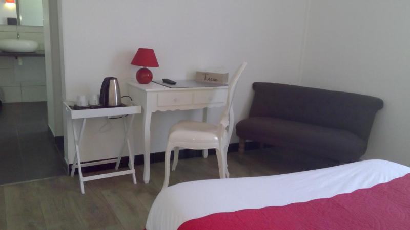 Superior Double Room with Terrace image 3