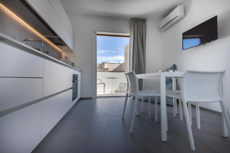Apartment with Balcony image 3