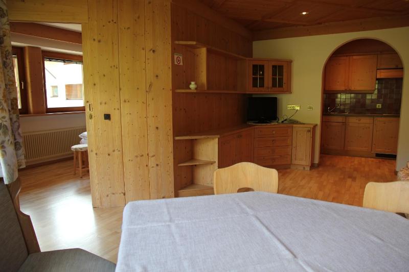 One-Bedroom Apartment - Annex image 3