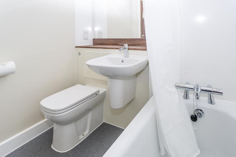 Double Room image 2