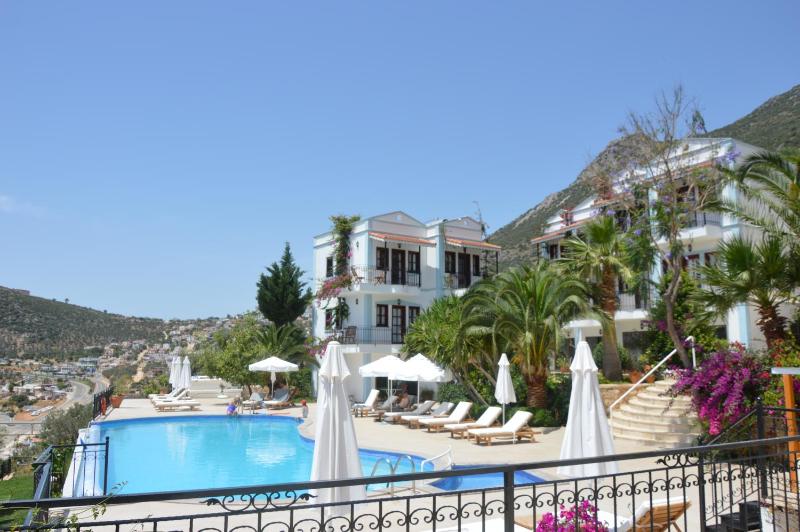 The Mediteran Hotel - image 29