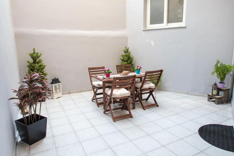 Mare Civitas Apartments - image 8