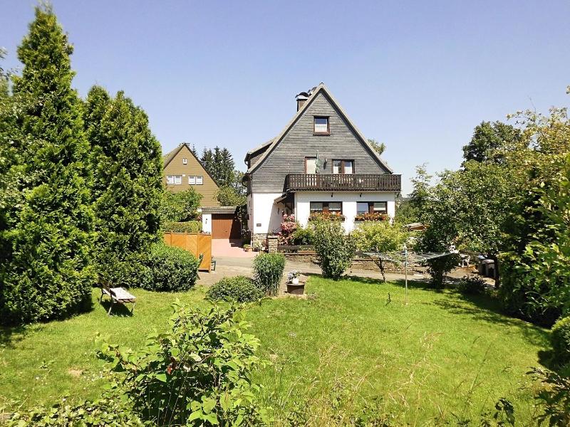 Apartment in Langewiese Sauerland with garden Images