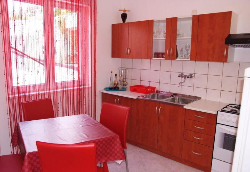 Apartmani Vesa - image 13