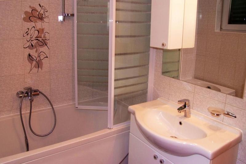 Apartmani Vesa - image 19