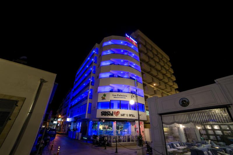 Les Palmiers Beach Boutique Hotel & Luxury Apartments - image 13