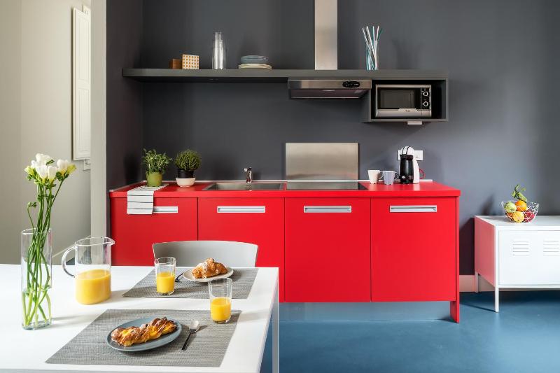 Superior Apartment image 3