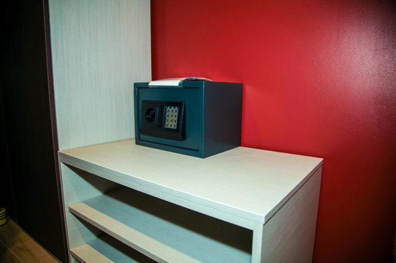 Triple Room with Shower image 2