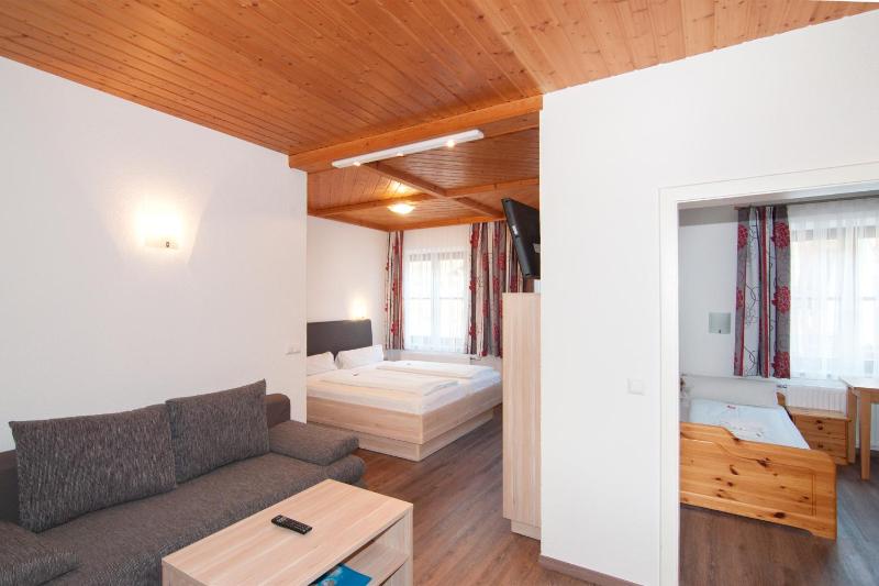 Family Room image 1